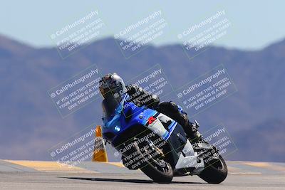 media/Mar-24-2025-Moto Forza (Mon) [[57ce5c5cff]]/3-Beginner Group/Session 4 (Turn 9)/